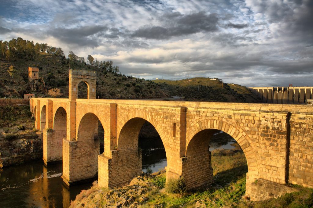 Bridges around the world: Alcantara Bridge, Spain
