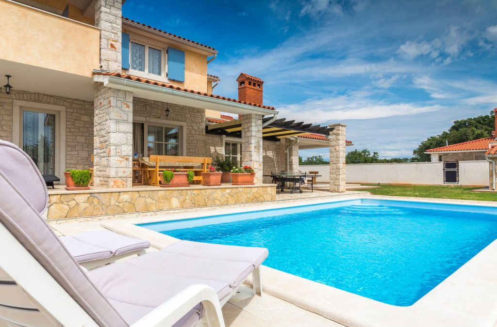 holiday villa pool